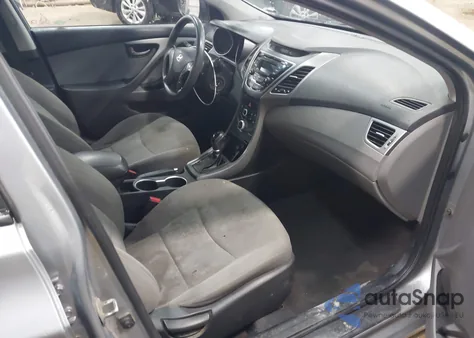 2016 Hyundai Elantra Se из США, поврежденный, VIN 5NPDH4AE3GH779838